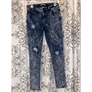 Charlotte Russe Refuge blue acid wash jeans